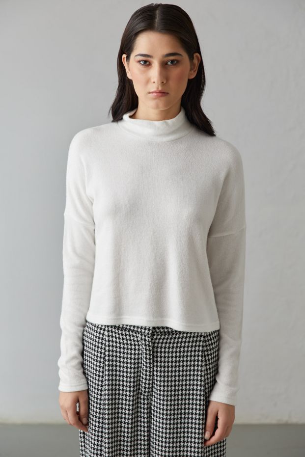 Negin Cropped Turtleneck Top