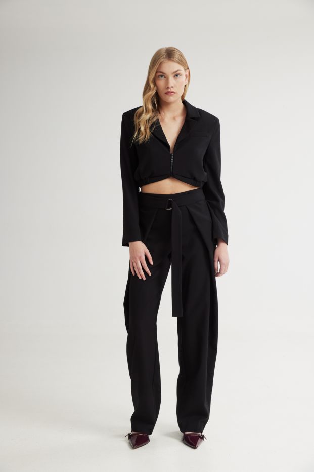 Katie Cropped Blazer Black