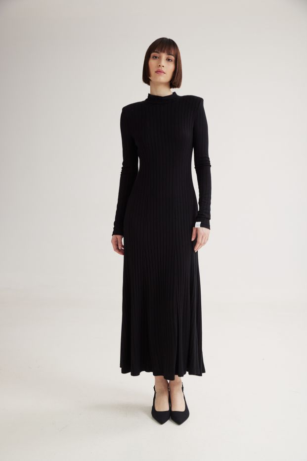 London Long Turtleneck Dress Black