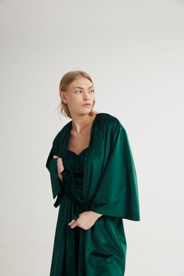 Scarlet Velvet Kimono Green